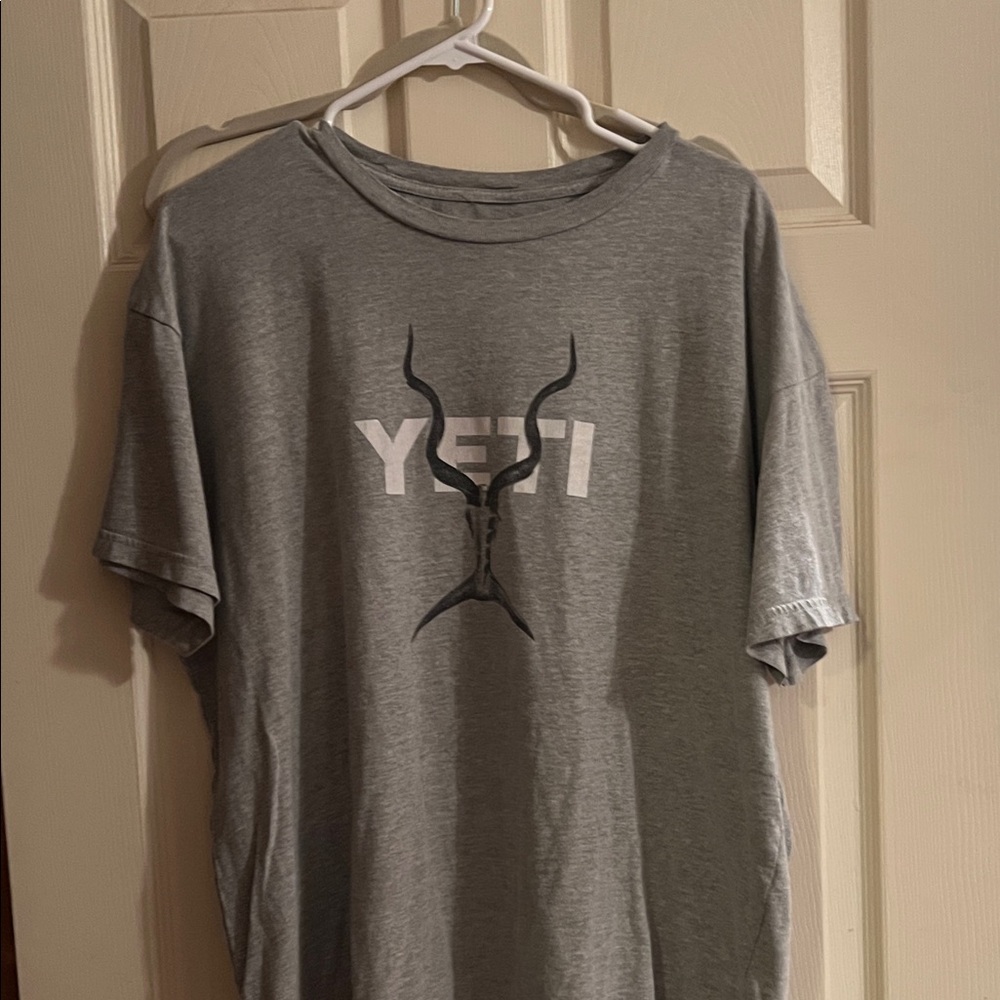 Yeti Charcoal Short Sleeve Men's Tee XL